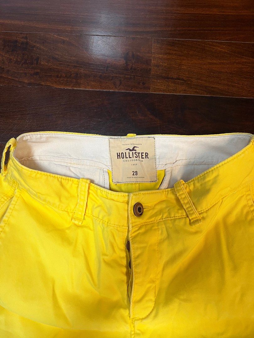 Hollister yellow hotsell shorts