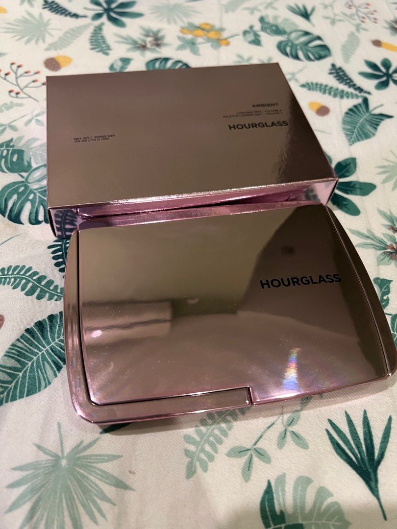 Hourglass Ambient Lighting Edit Volume 4, Beauty & Personal Care, Face