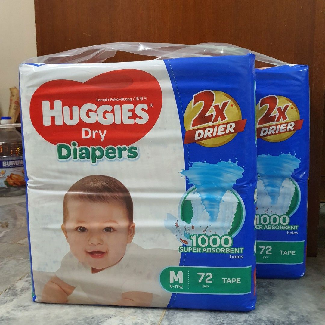 Harga huggies best sale dry diapers