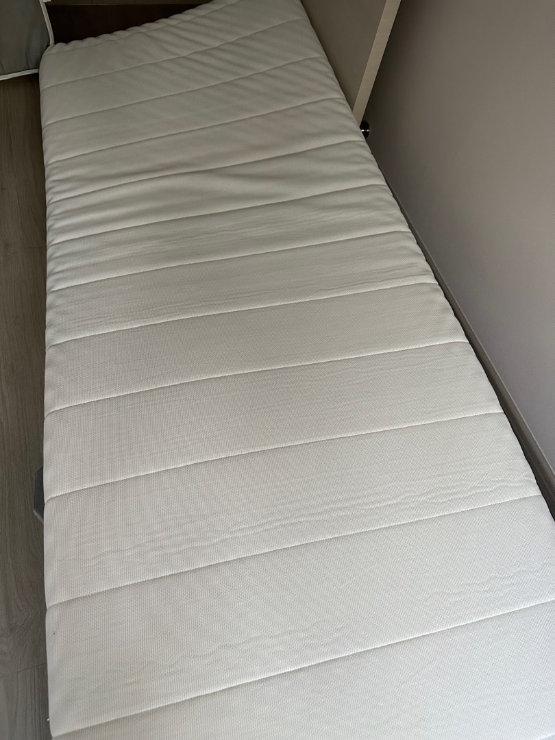 2ft 6 shop mattress ikea
