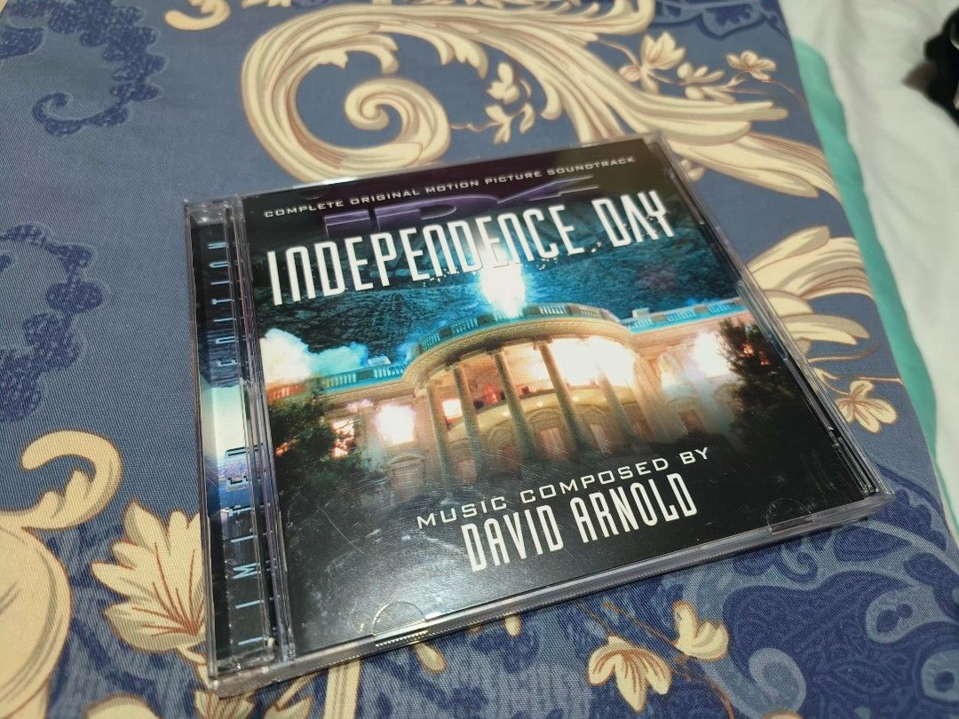 independence day soundtrack slimey