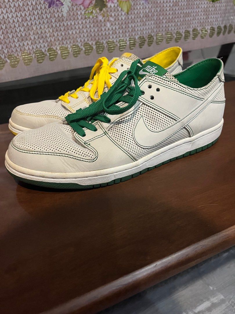 Ishod Wair Mismatched SB Dunks, Men's Fashion, Footwear, Sneakers