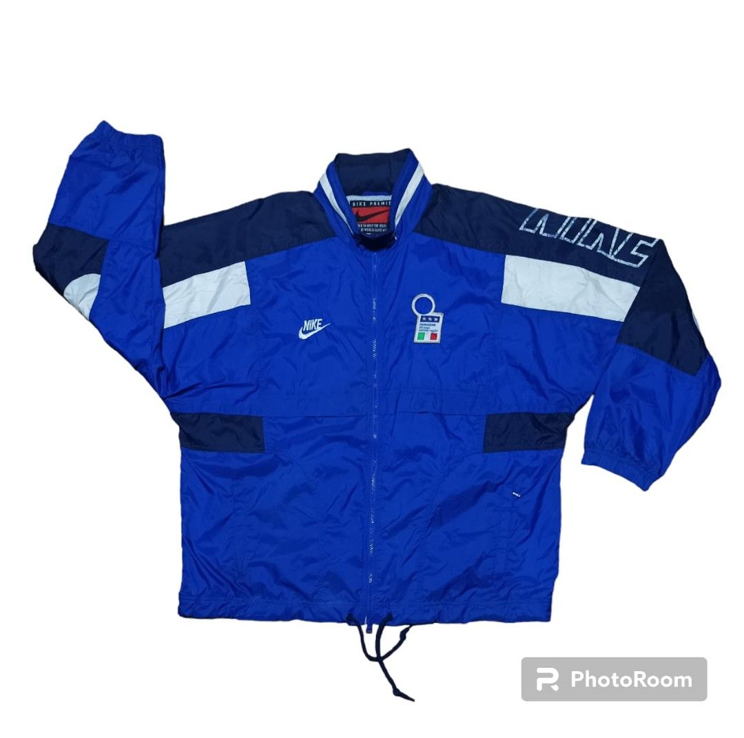 Nike vintage rain jacket sales