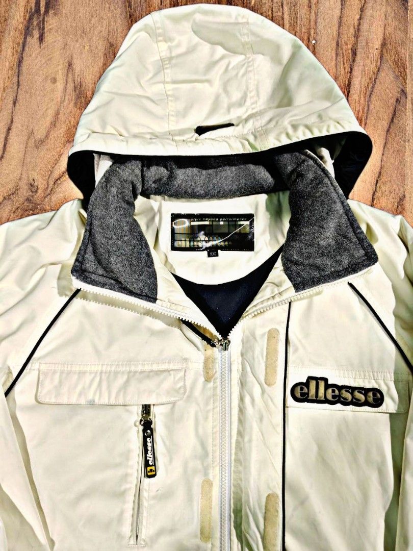 Jaket ellesse new arrivals