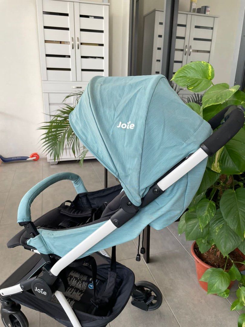 Joie Pact Lite Stroller Babies Kids Going Out Strollers on