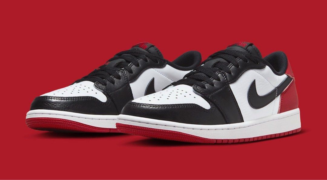 Nike air jordan low black toe hotsell