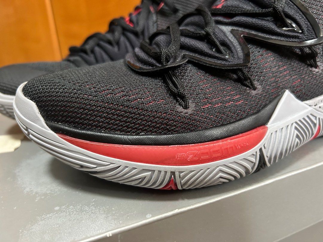 Kyrie 5 bred shop