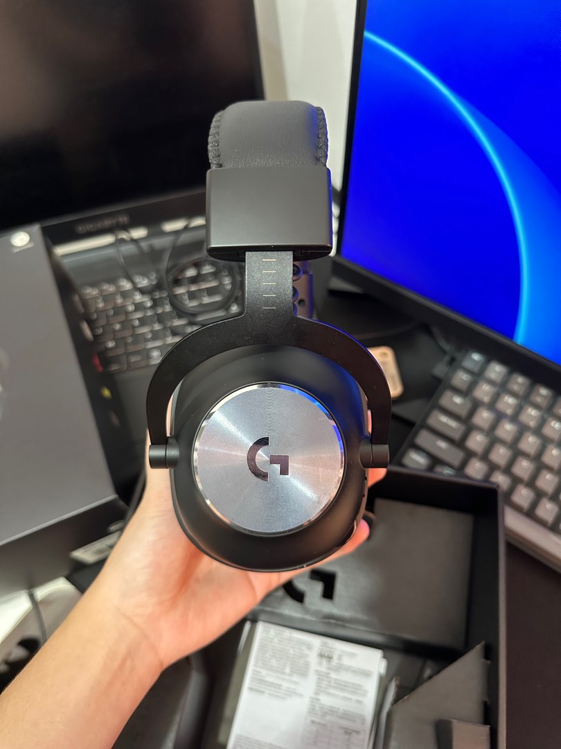 Logitech G Pro X Wireless Lightspeed Gaming Headset with Blue Vo!ce Mic