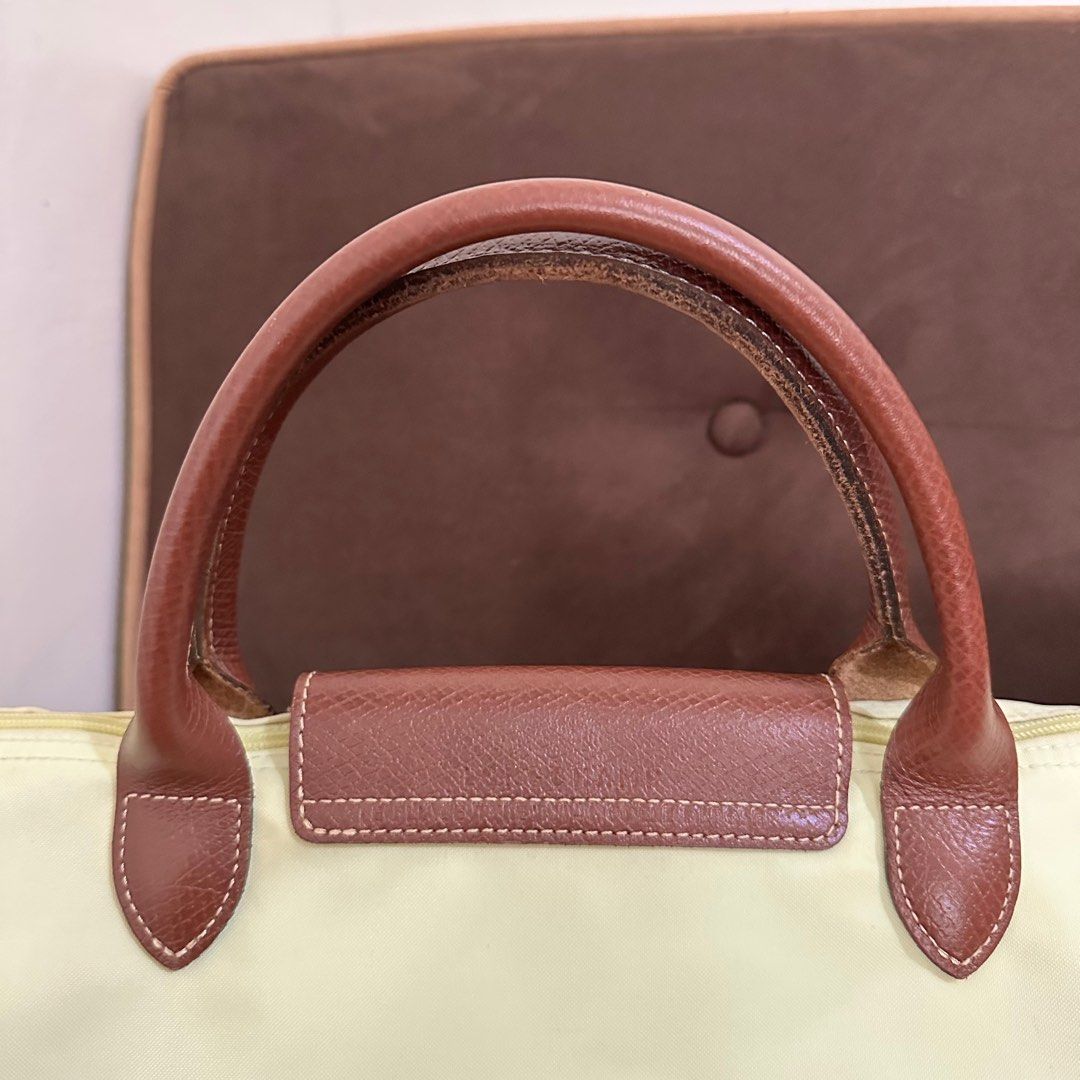 Longchamp le pliage large short handle top