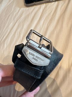 Authentic Louis Vuitton Vintage Black Epi Belt Silver Metal Buckle Size  110/44