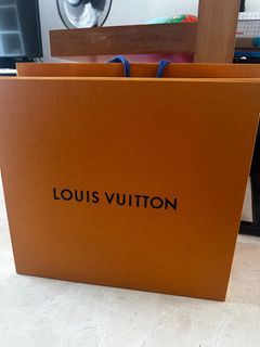 Authentic LOUIS VUITTON LV Empty Box ONLY (10.5 x 16.5x 3 Magnetic top)