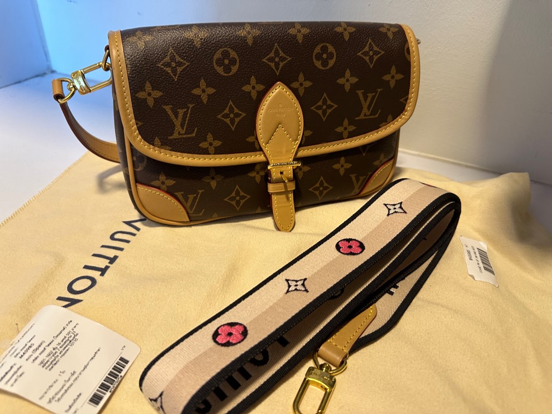 LV Diane LV法棍包, Luxury, Bags & Wallets on Carousell