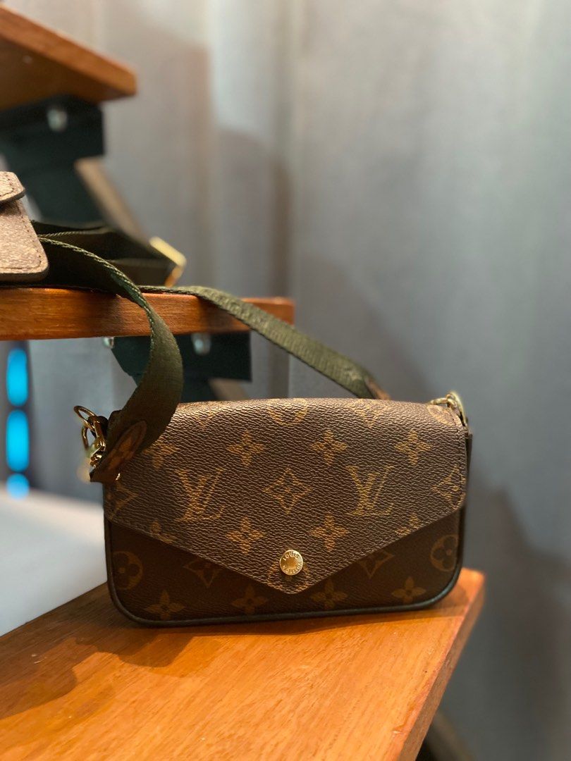 Louis Vuitton Felicie Strap & Go Handbag Fall for You Monogram