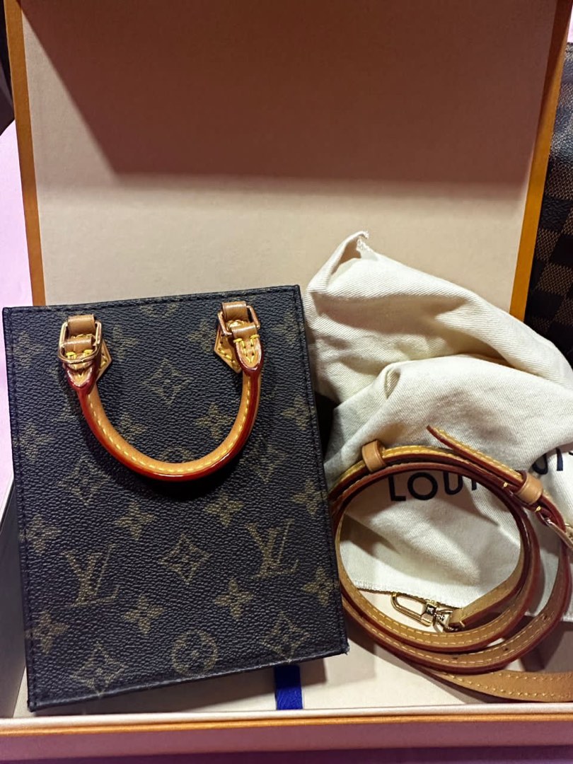 Louis Vuitton Wallets for Women - Poshmark