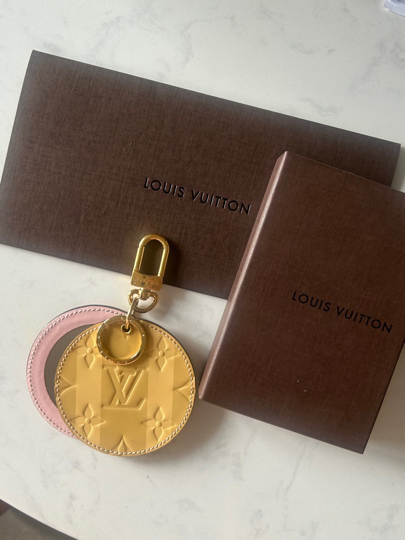 LOUIS VUITTON Reverse Monogram Canvas Key Holder & Bag Charm Brown