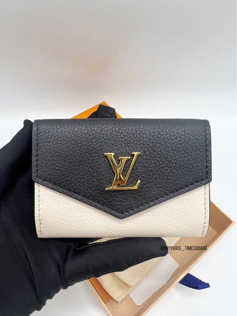 Louis Vuitton Portofeuil Flor Bi-Fold Wallet