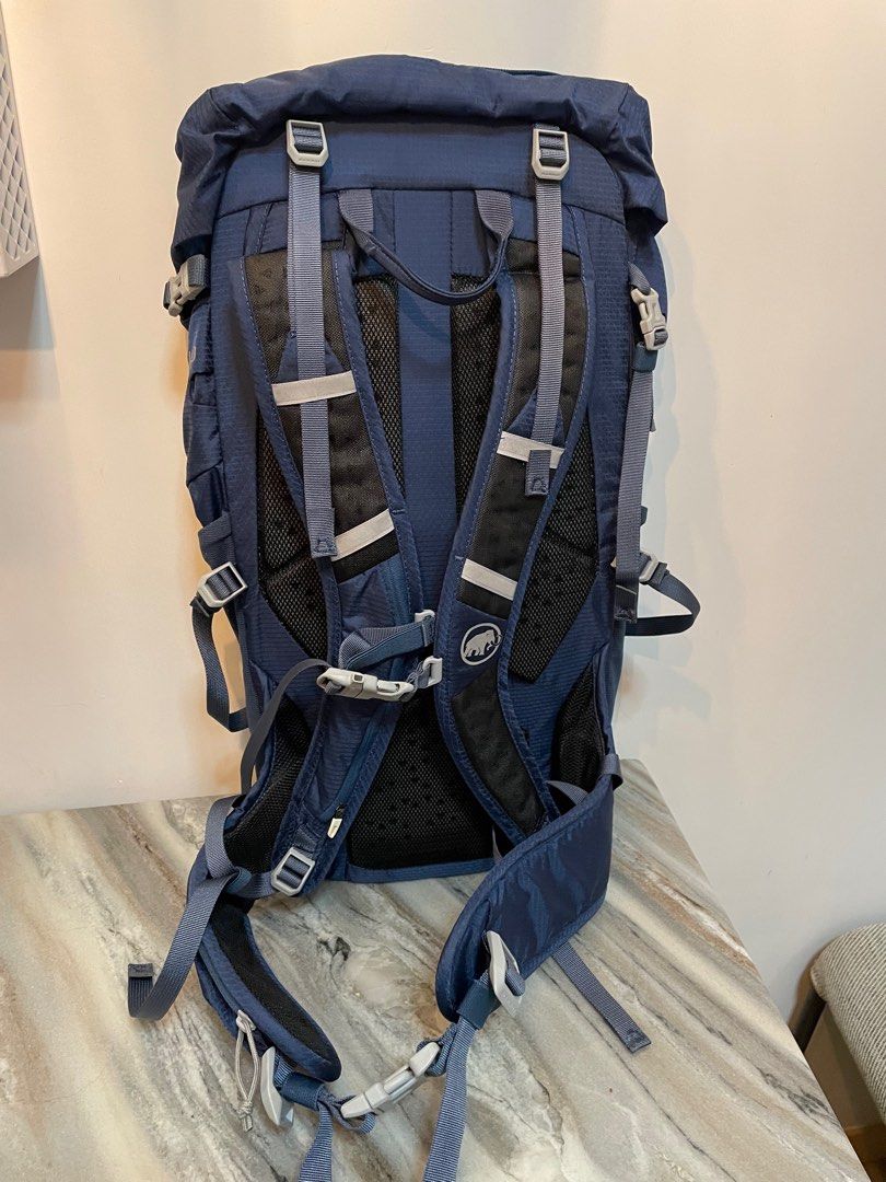 28L Mammut Lithium Pro backpack