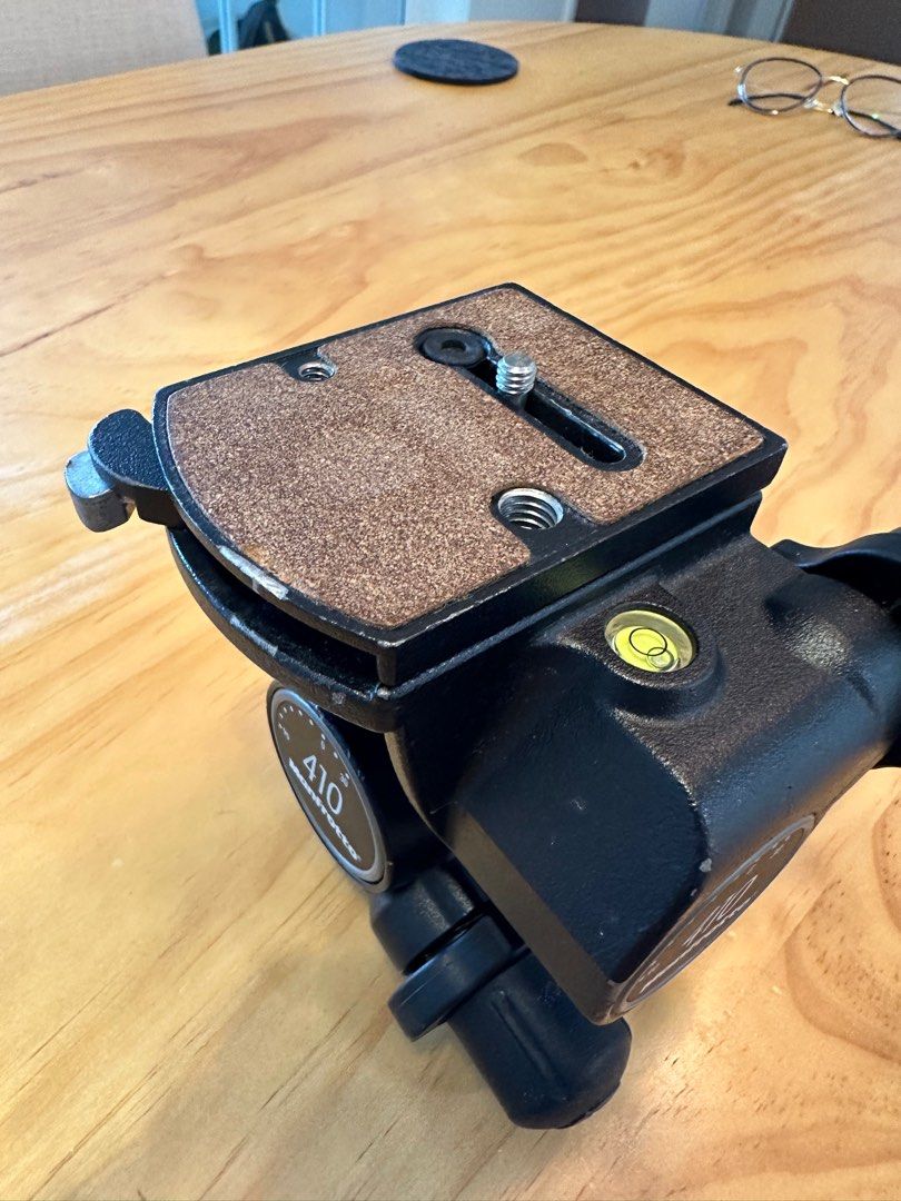 Manfrotto 410 geared tripod head, Photography, Photography Accessories