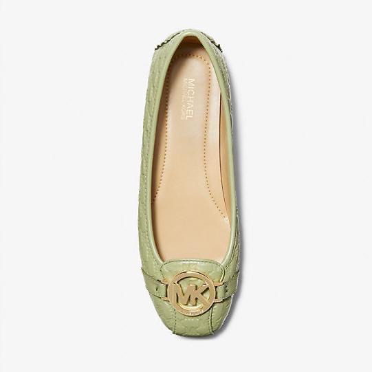 michael kors doll shoes price