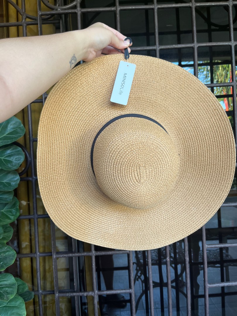 Miniso Wide Brim Straw Hat Khaki, Women's Fashion, Watches