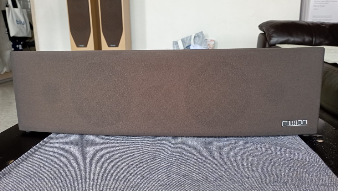 Mission centre speaker m7C1i