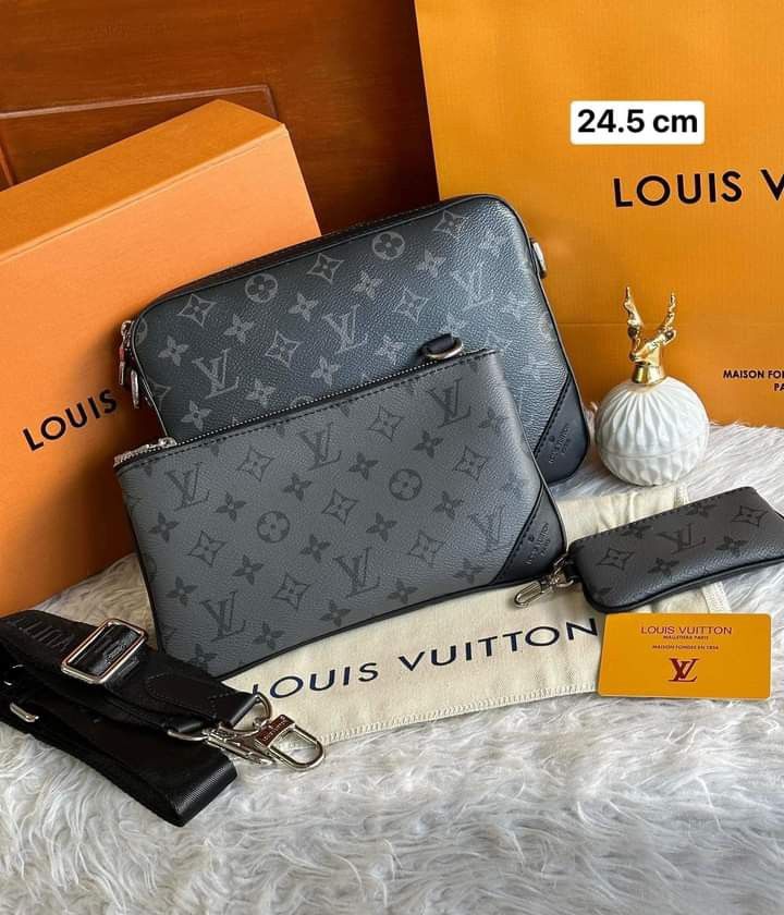 Lv multi sales pochette mens