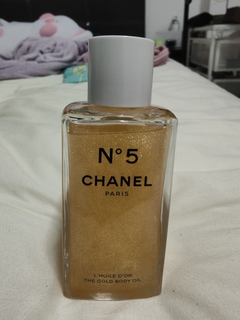 N5 Chanel Paris (The Gold Body Oil), Beauty & Personal Care, Bath & Body,  Body Care on Carousell
