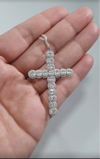 Natural Diamond cross pendant 14K 3.17grams 1.054tcw