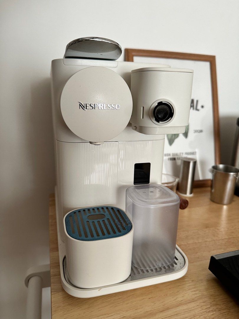 Nespresso lattissima one white clearance