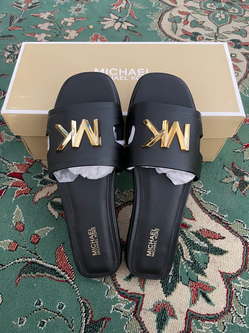 NEW Michael Kors Kippy Slide size US6 Fesyen Wanita Sepatu di