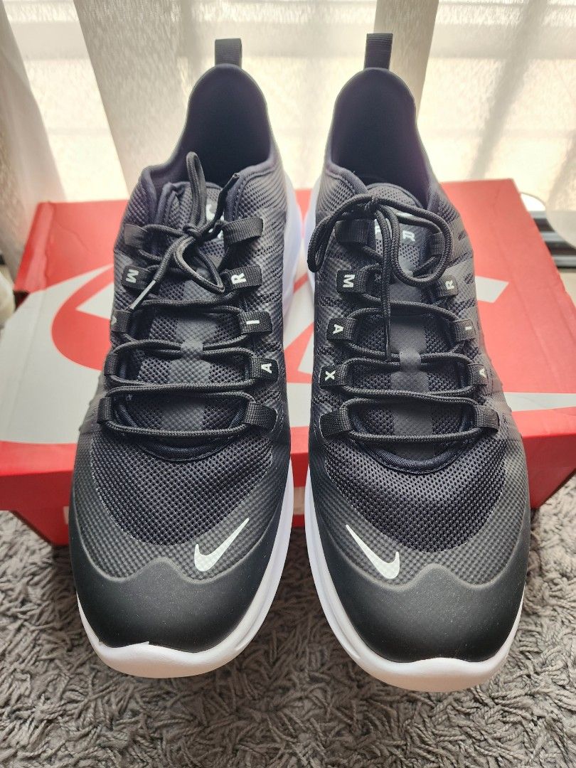 Nike air max hotsell axis size 14