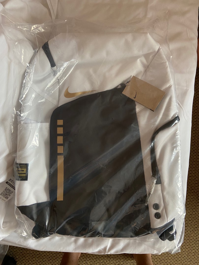 Nike Elite bag, Men's Fashion, Bags, Backpacks on Carousell