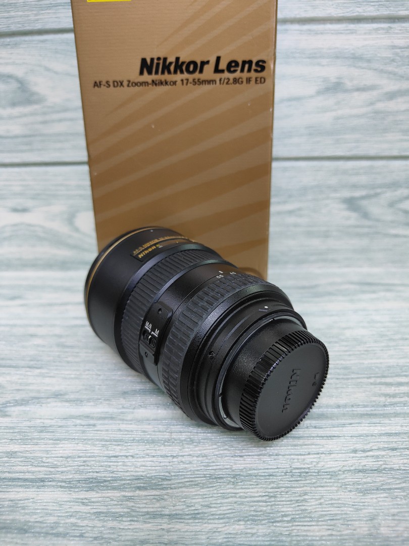 広角ズーム Nikon AF-S DX 17-55mm F2.8 G - カメラ