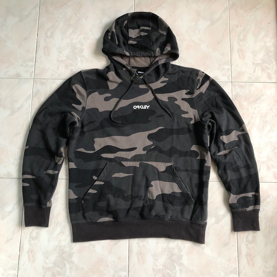 Oakley camo hoodie sales