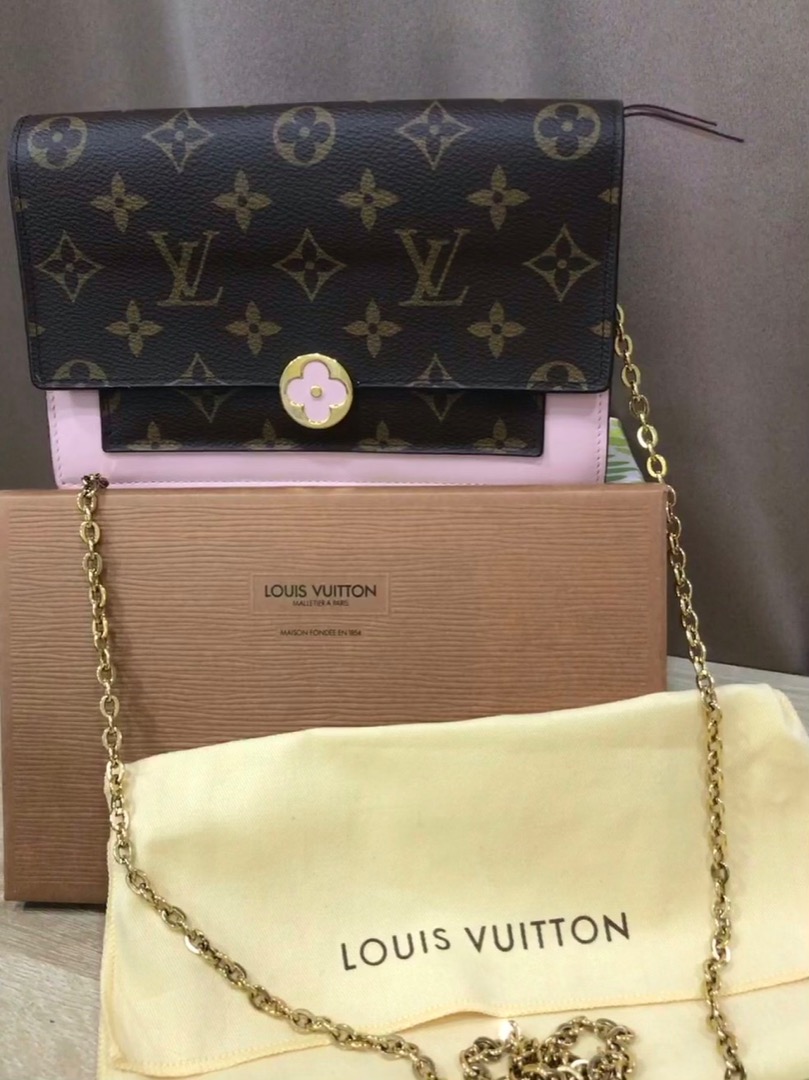Louis Vuitton Flore Chain Wallet, Luxury, Bags & Wallets on Carousell