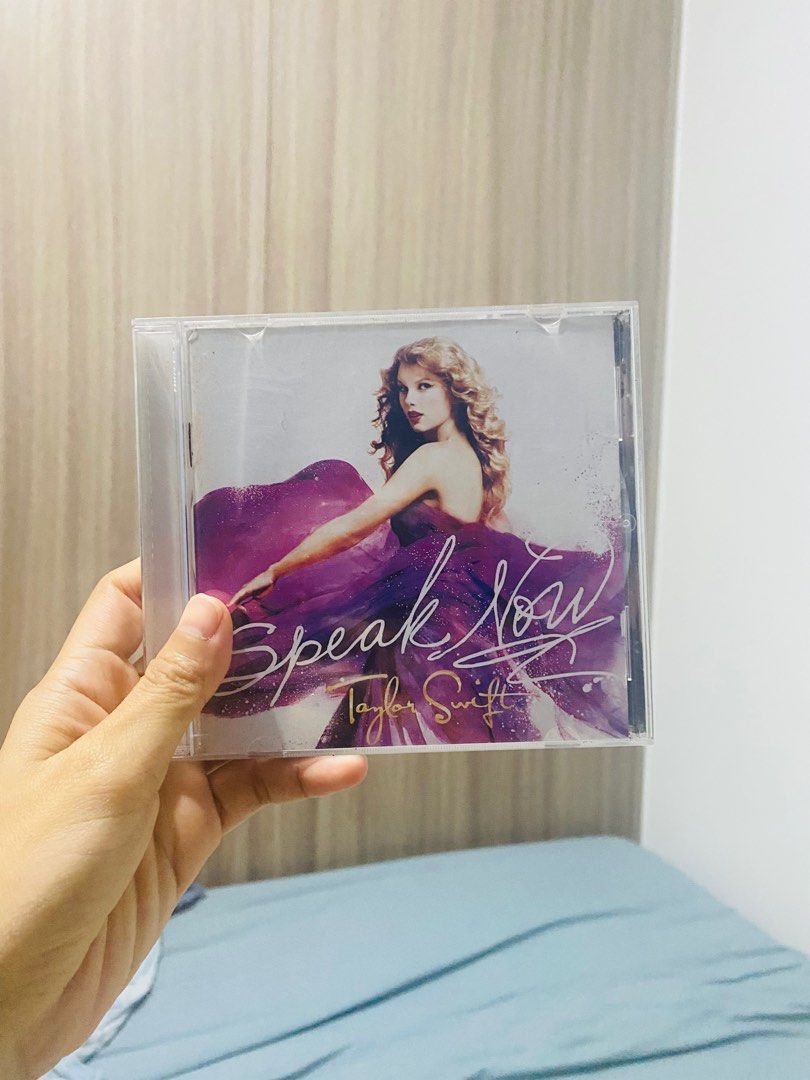 Original speak now album (Category: CDs & DVDs) located in Manila. Submitted by oliviapurr (Listing ID 1258829929, Image 1). Description: Got this in 2011. Rfs: need funds for eras tour jp 😭.