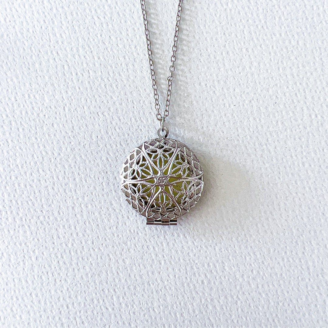 Nice cheap locket necklaces