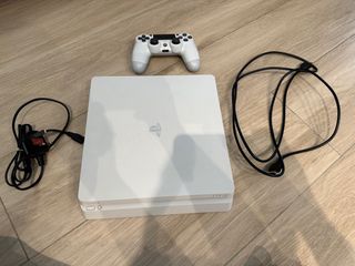 （分類：）位於 。 由 johnluka 提交（商品編號 1258715759，圖片 1）。簡介： 。
