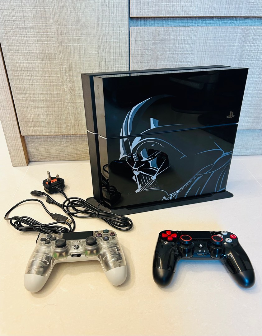Sony PlayStation 4 500GB Console - Star Wars Darth Vader