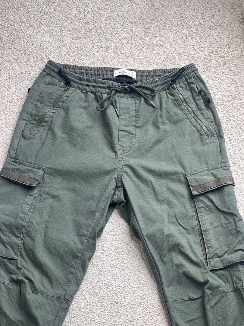 Pull&Bear utility jogger in green