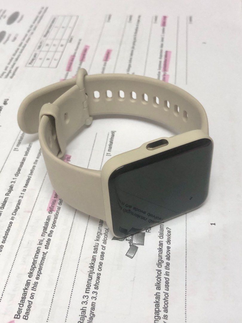 Apple watch under hotsell 500 rupees