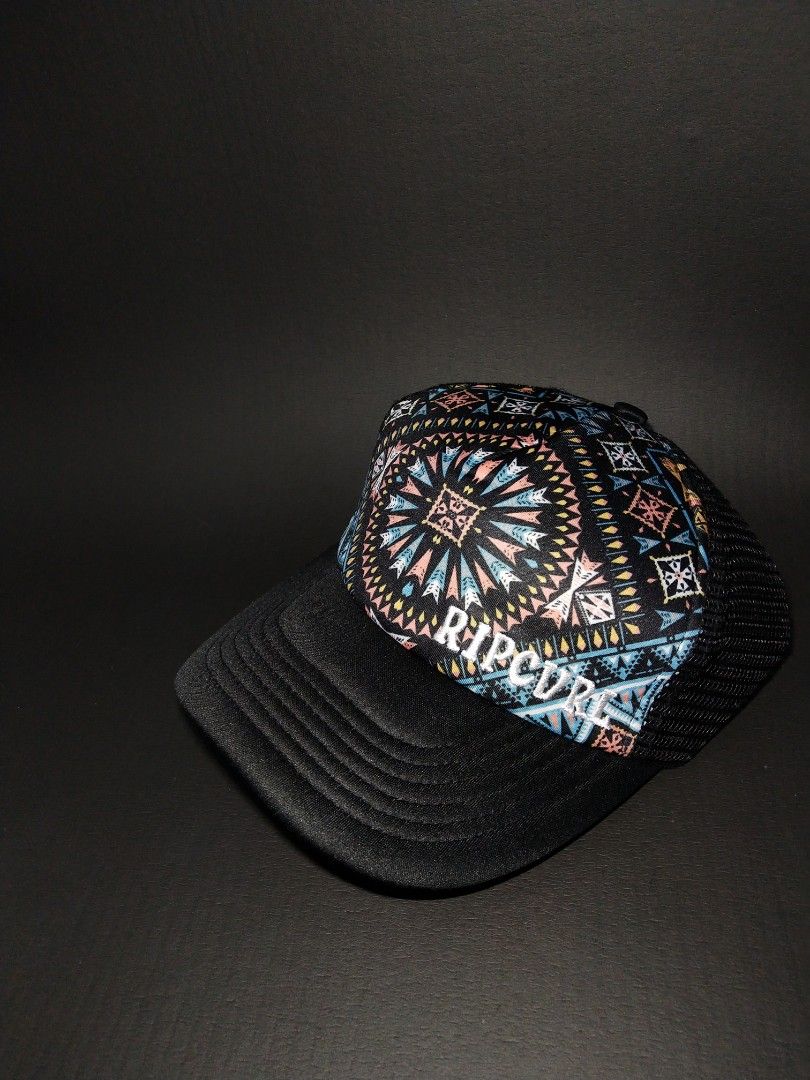 Ripcurl trucker cap (Category: Caps & Hats) located in Caloocan City. Submitted by 2pcpancakes (Listing ID 1258793056, Image 1). Description: For sale ripcurl Price:450 meetup:mcu shipping:Lalamove/JRS/LBC mode of payment:GCASH/BANK TRANSFER.