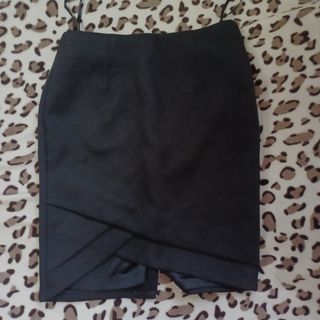 Rok Hitam / Rok Mini