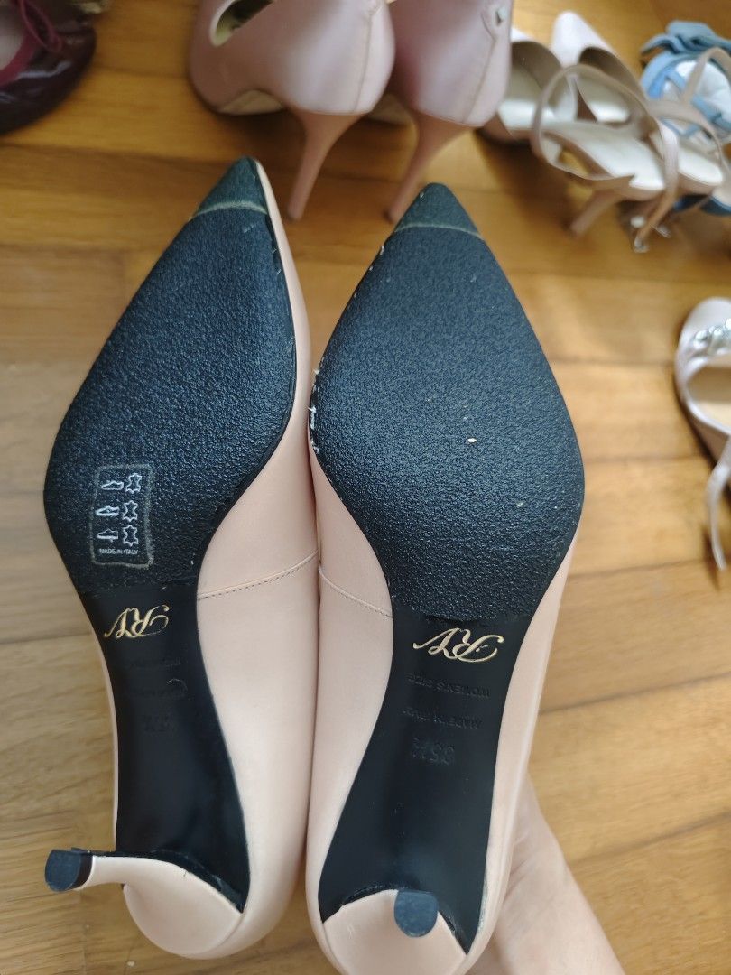 Rv heels hotsell