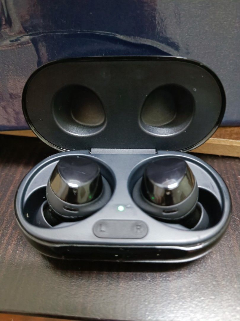 Galaxy buds on sale rm175