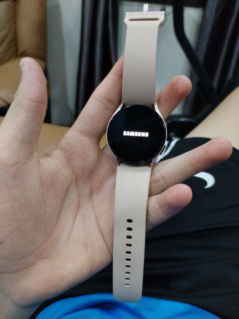 samsung watch 4 rose gold Men s Fashion Watches Accessories