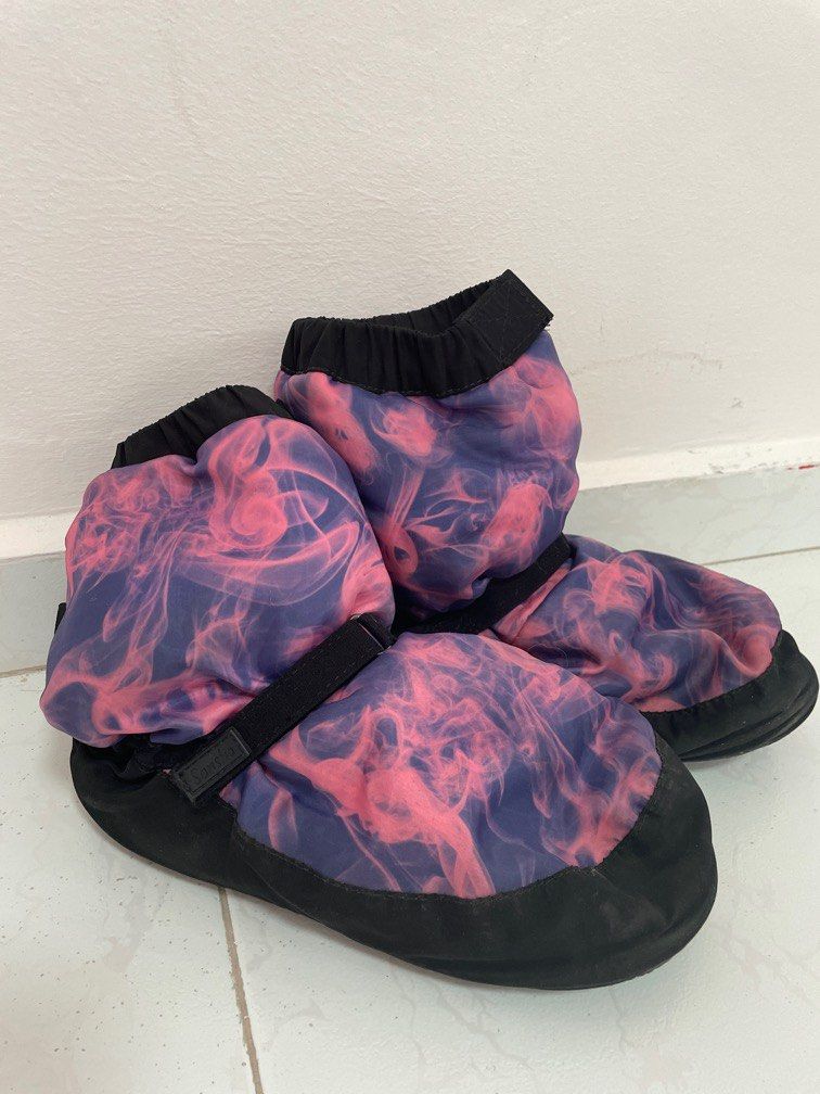Sansha booties Men s Fashion Footwear Boots on Carousell