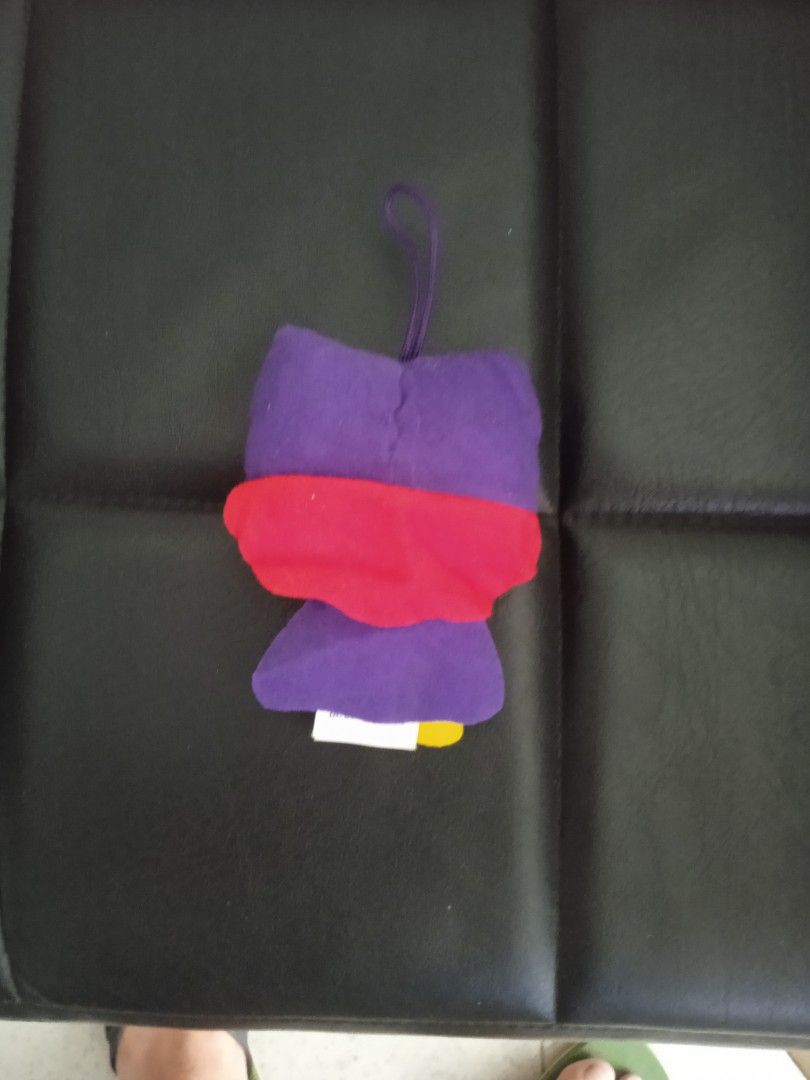 Scribblenauts Batgirl toy (Category: Plushies & Soft Toys) located in Manila. Submitted by jasspapi6 (Listing ID 1258739530, Image 2). Description: Batgirl plush toy good condition never used Payment bdo or gcash Ship: Gogo express or LBC.