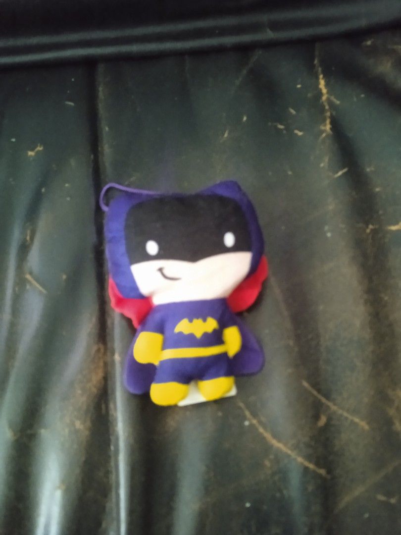 Scribblenauts Batgirl toy (Category: Plushies & Soft Toys) located in Manila. Submitted by jasspapi6 (Listing ID 1258739530, Image 1). Description: Batgirl plush toy good condition never used Payment bdo or gcash Ship: Gogo express or LBC.