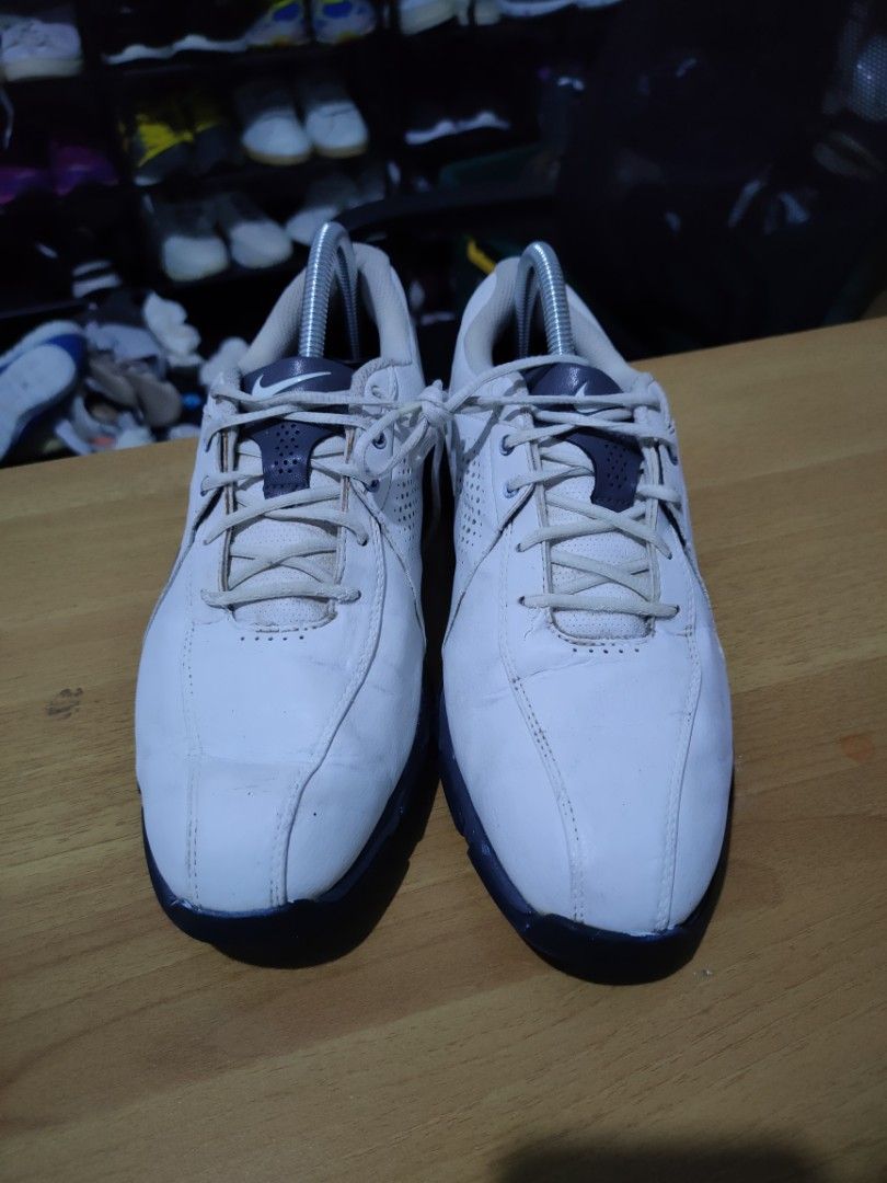 Nike durasport golf shoes hot sale